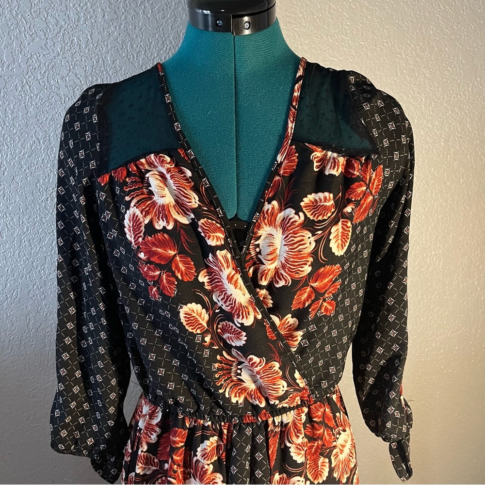 CHELSEA & VIOLET ROMPER/DRESS - Picture 2 of 9